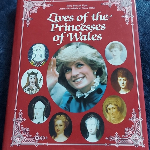 Book- Lives of the Princesses of Wales - Picture 1 of 6